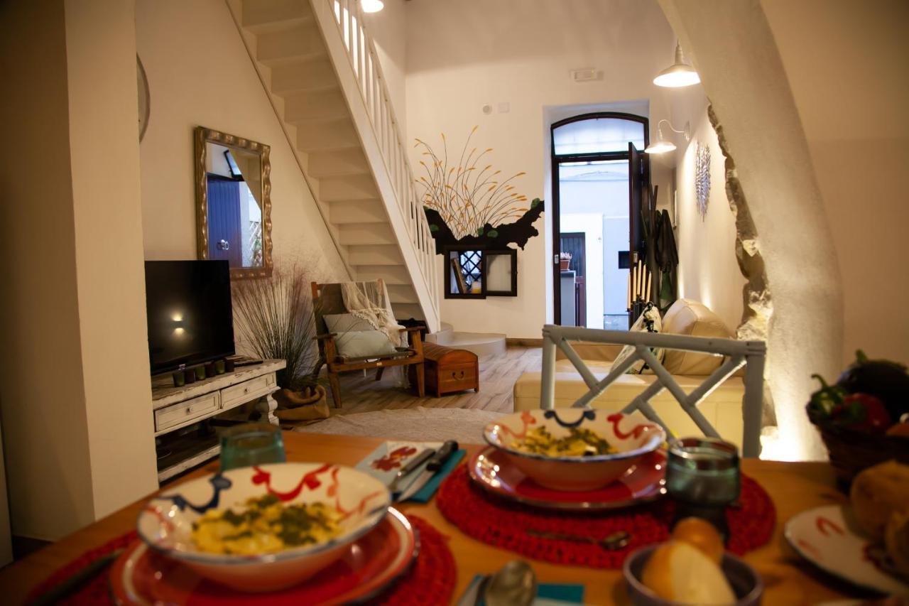 Cafiero House Catania Downtown By Sicily In Home Εξωτερικό φωτογραφία